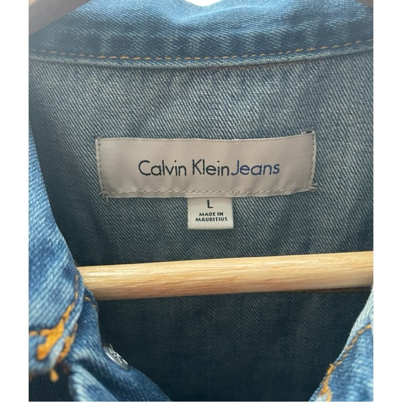 Calvin Klein Jeans Denim Jacket with handmade Skull Punch Needle Patch. - Picture 3 of 6